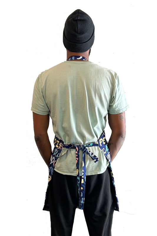 620 - Universal Dog Print Waterproof Hair Resistant and Bleach Resistant Bathing and Grooming Apron